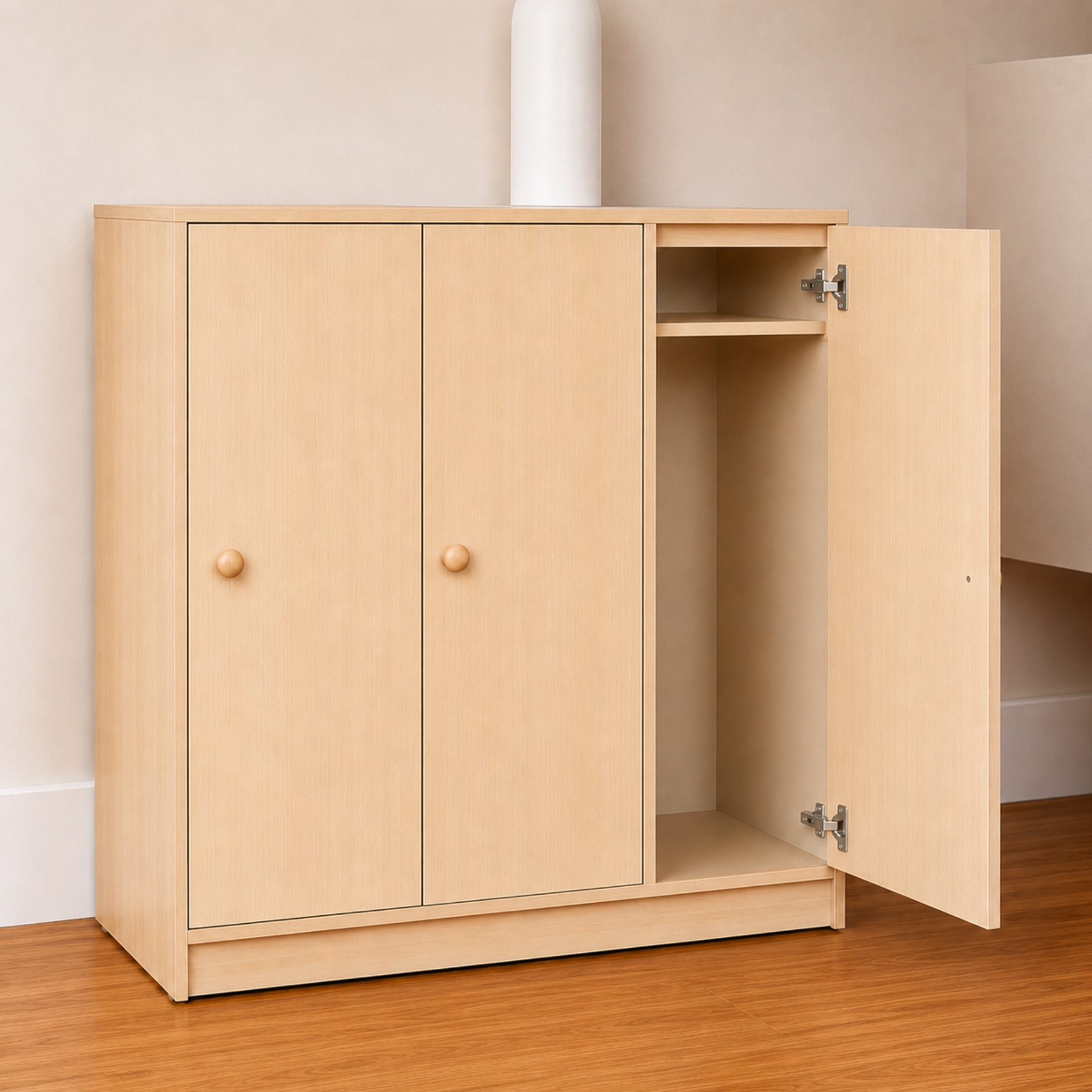 arredo-per-asili-spogliatoio-arco-3-ante-naturale
