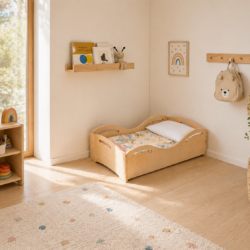 arredo-per-asili-lettino-lattanti-montessoriano-con-materasso-asilo