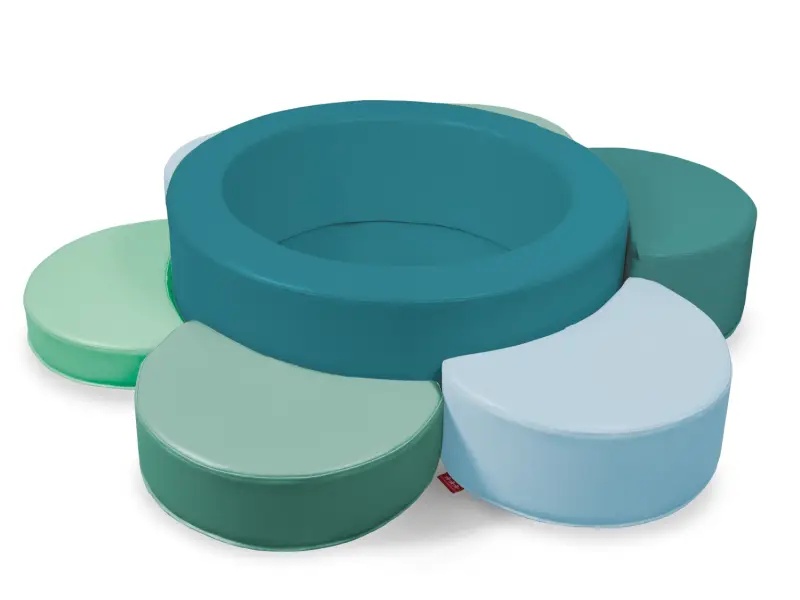 piscina-fiore-con-palline-blue-2