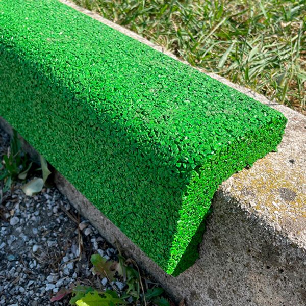 Paraspigoli da esterno verde arredo per asili