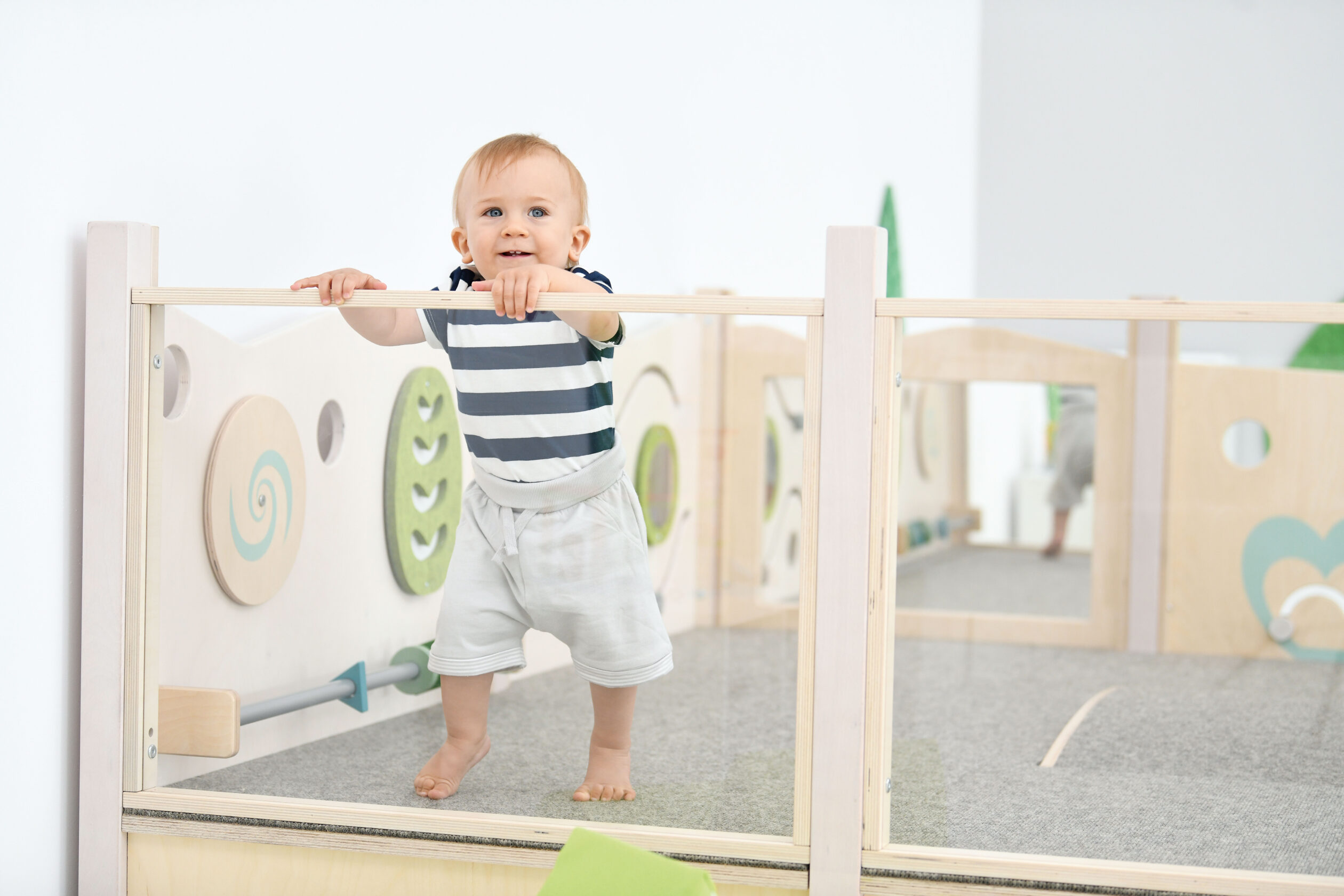 Favorisce la socializzazione e lo sviluppo delle capacità motorie e cognitive dei bambini.