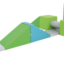 Il set è progettato per offrire un’area di gioco sicura e stimolante, perfetta per favorire lo sviluppo motorio e il divertimento.