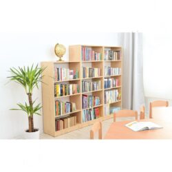 La libreria open ufficio è ideale per l'organizzazione efficiente di libri, raccoglitori, materiali didattici o oggetti d’uso quotidiano in ambienti scolastici, uffici, biblioteche o spazi professionali.