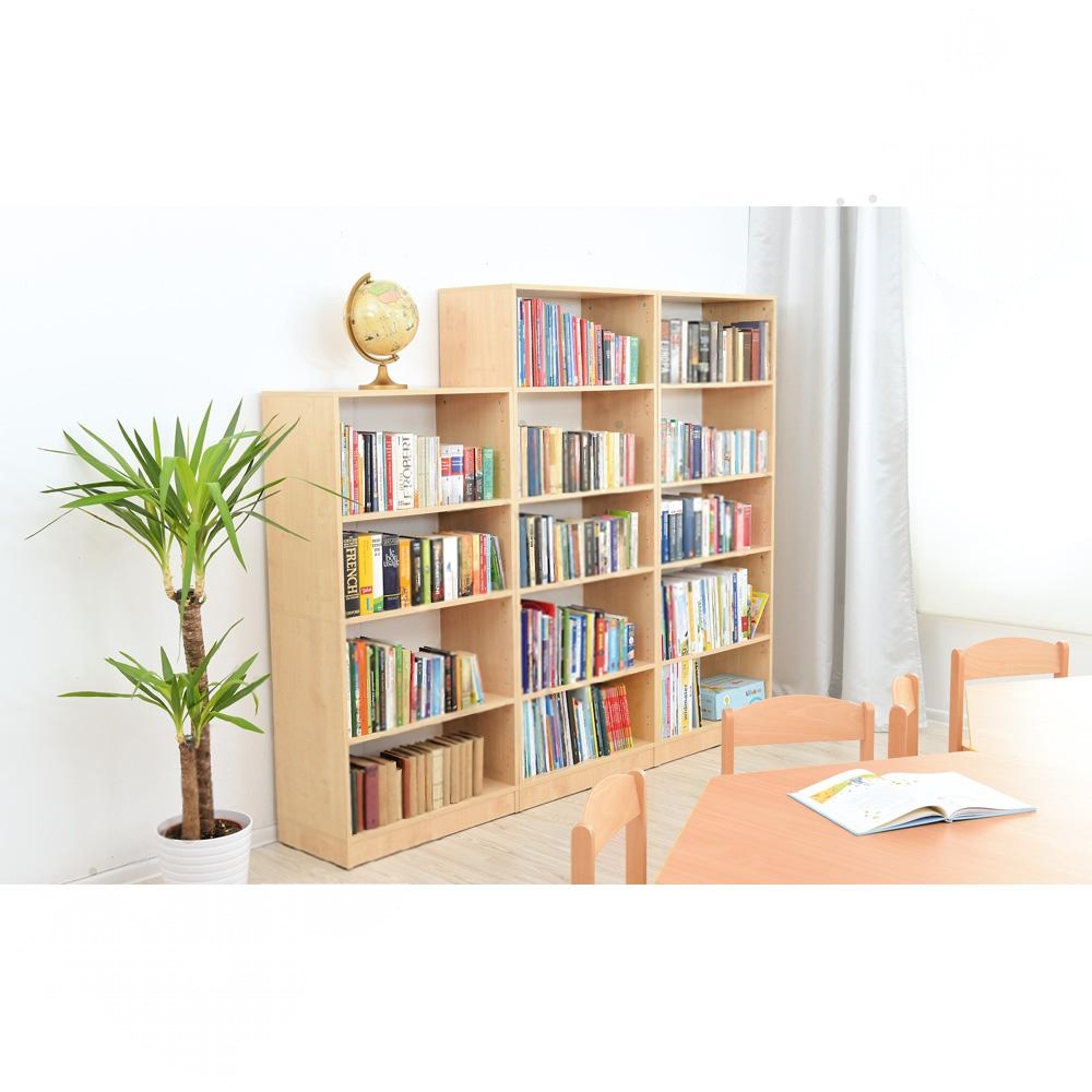La libreria open ufficio è ideale per l'organizzazione efficiente di libri, raccoglitori, materiali didattici o oggetti d’uso quotidiano in ambienti scolastici, uffici, biblioteche o spazi professionali.