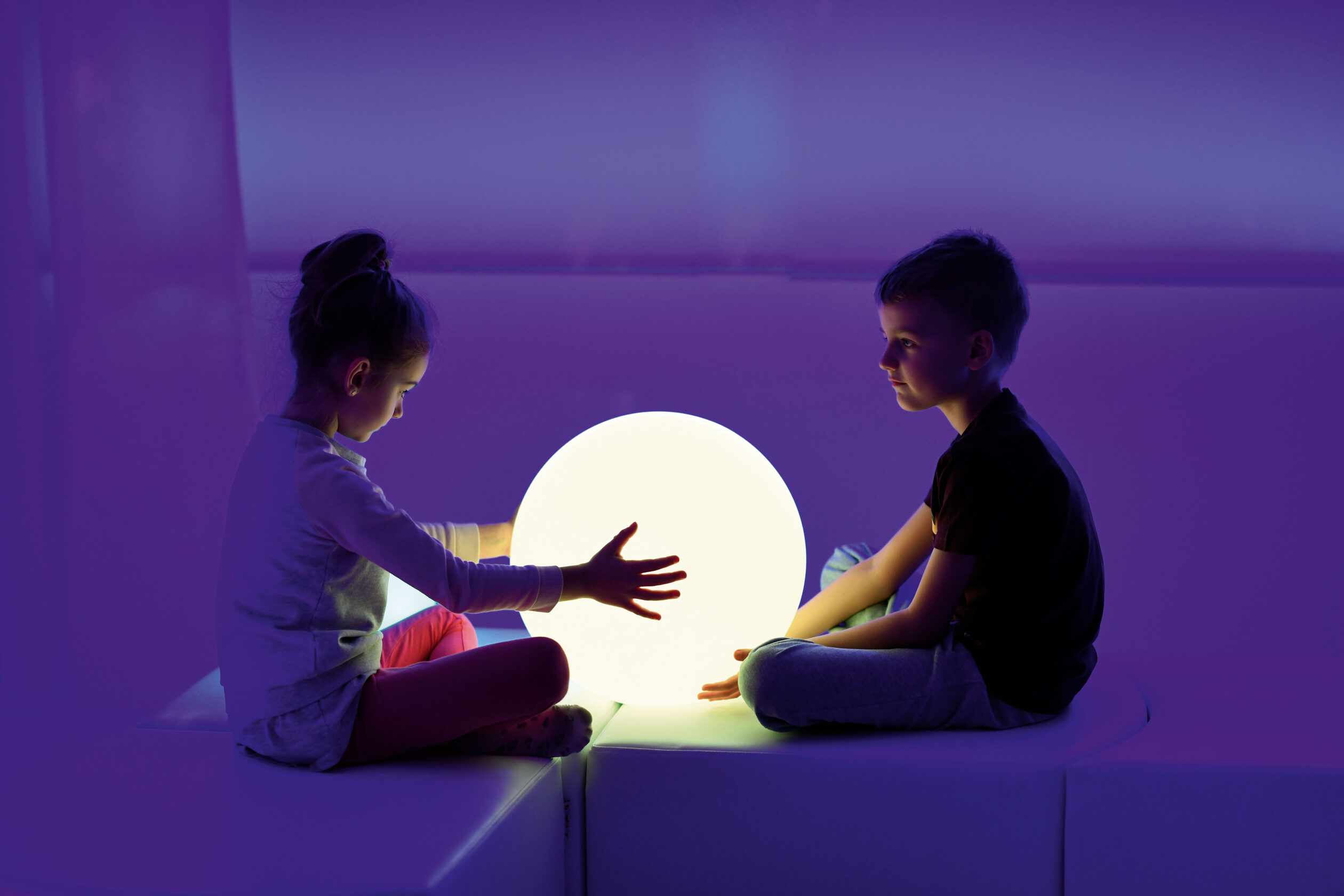 arredo-per-asili-Grande-palla-luminoso-magico-MJ554004