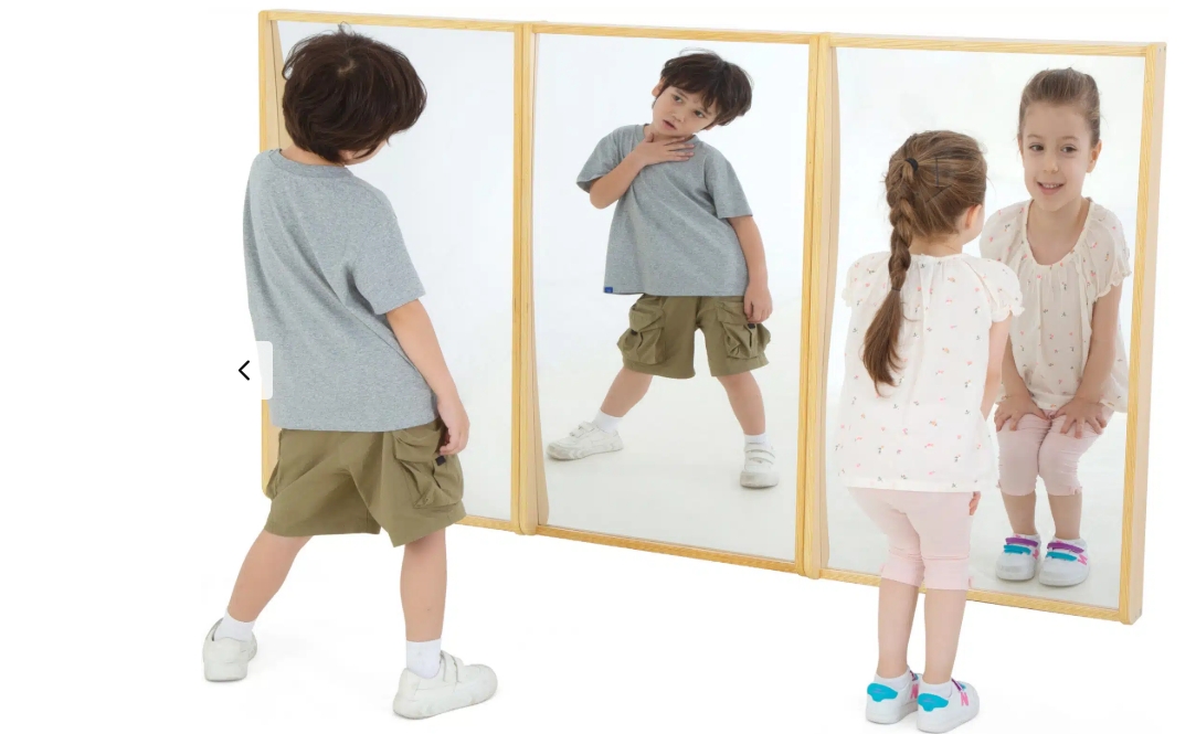Rappresenta un vero strumento educativo per stimolare la percezione visiva, l’osservazione e la creatività.