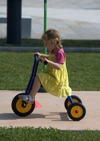 Atlantic Small è particolarmente indicato per i bambini che stanno scoprendo il meccanismo della pedalata.