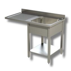 Ogni top è dotato di un’alzatina frontale da 100 mm, studiata per proteggere la parete e contenere eventuali fuoriuscite d’acqua.
