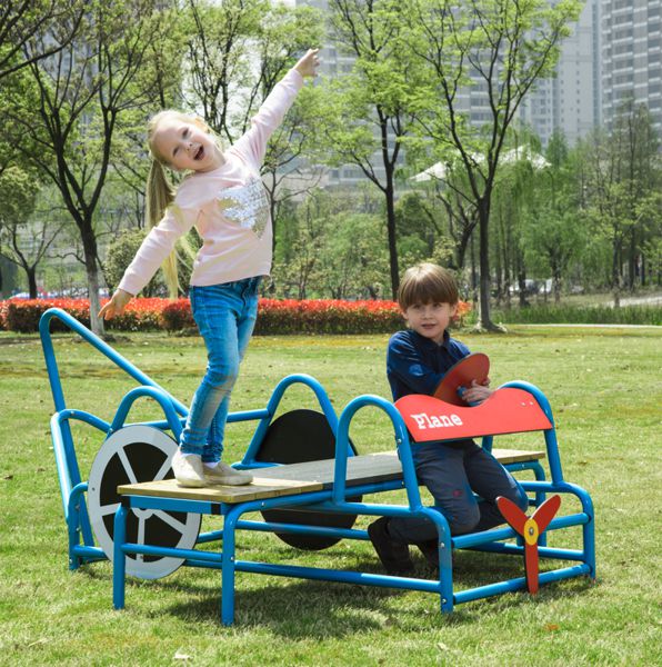 arredo-per-asili-gioco-aereo-esterno-oxygym-2